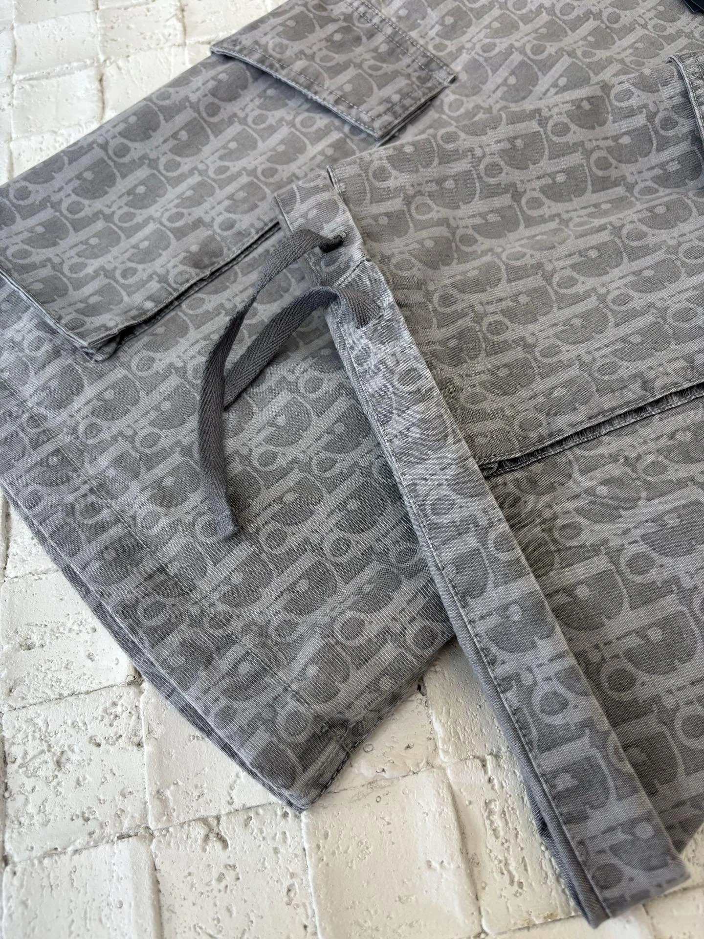 wg.luxury- 4ior item:E-F363F1110